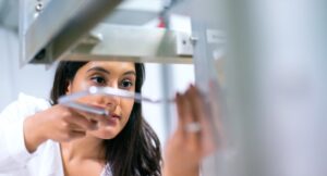Corfo abre “Crea y Valida” y ofrece cofinanciamiento para proyectos de innovación intensivos en I+D